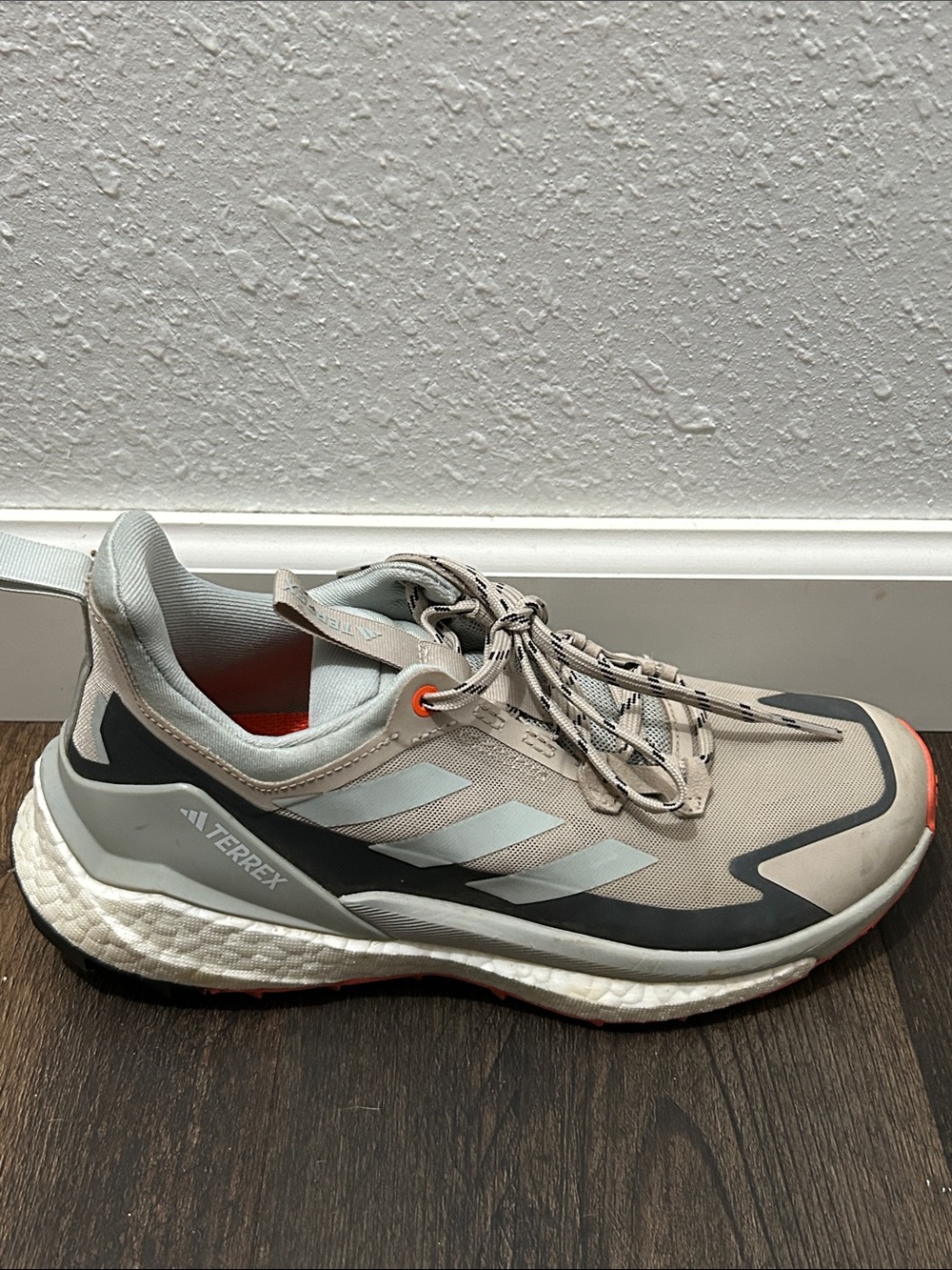 Adidas Terrex Hiking Shoes - Picture 4 of 5